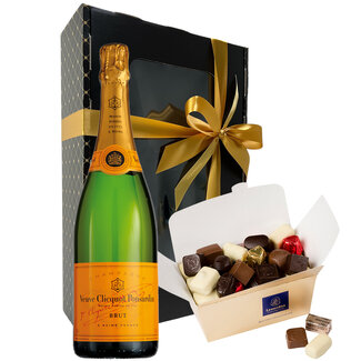 Leonidas 1kg Pralines en fles Champagne Veuve Clicquot 75cl