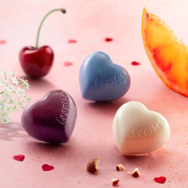 Leonidas Coffret Amour composé de 30 petits cœurs en chocolat