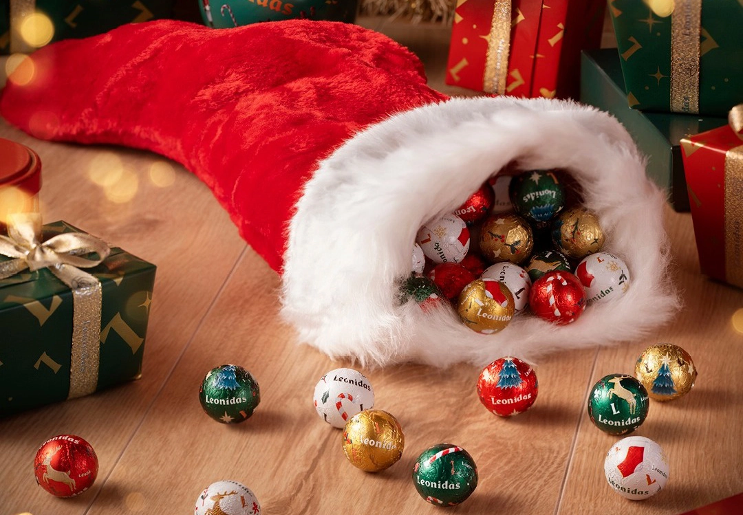 Our Celebration balls: classics in 13 flavours!