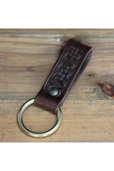 Celtic leather holder with ring, brown
