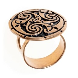 Celtic ring with triskelion, bronze