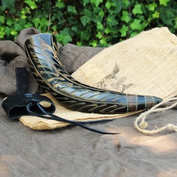 Drinking horn Gorm with leather holder