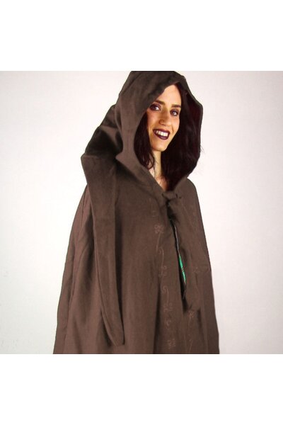 Embroidered cloak Damia with fibula, brown