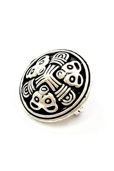 Small disc fibula Borre style, silvered