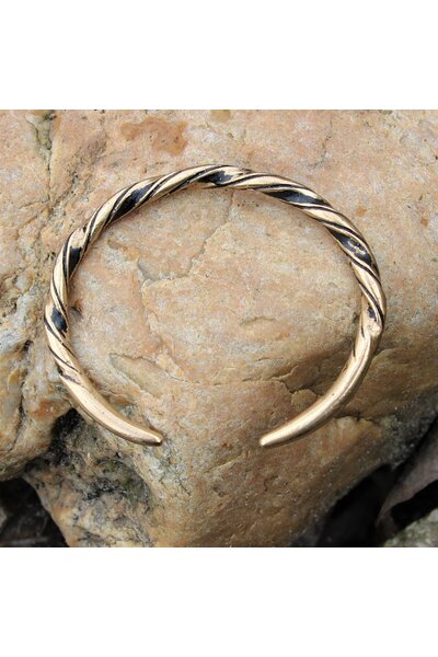Viking bracelet Danelaw, bronze