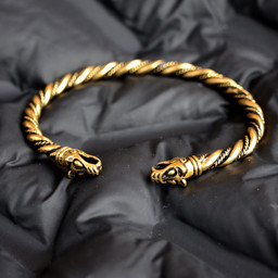 Viking bracelet with wolf heads