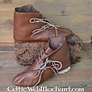 Ankle boots (1300-1600)