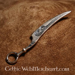 Bronze age woman knife