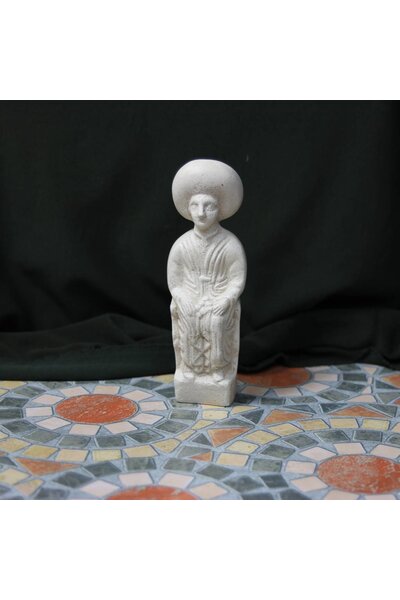 Matrona statue