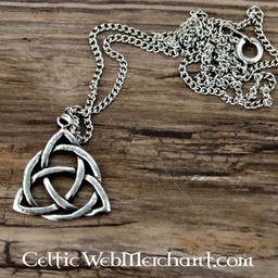 Triquetra pendant