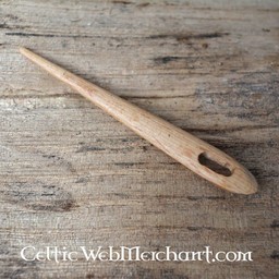 Wooden needle binding needle