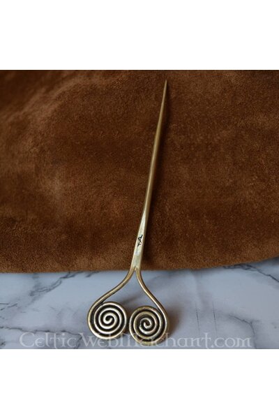 Bronze Age hairpin with spirals
