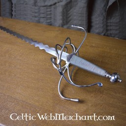 Rapier with flamberge blade