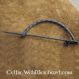 Bow shaped brooch