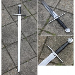 Hand-and-a-half sword Ruaidrí