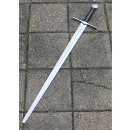 Hand-and-a-half sword Ruaidrí