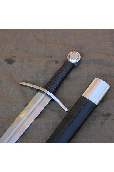 English battle sword