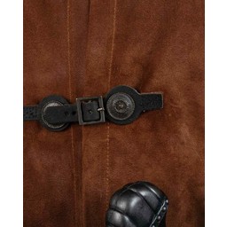 Tabard Bowen, Brown Leather