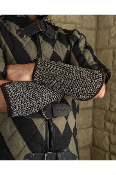 Chainmail vambraces Connor