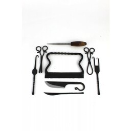 Medieval surgeon set