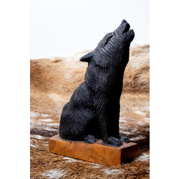 Wolf woodcarving