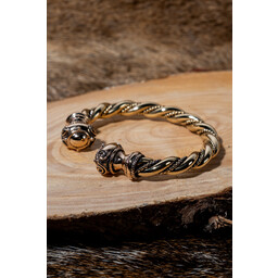 Celtic bracelet with spirals