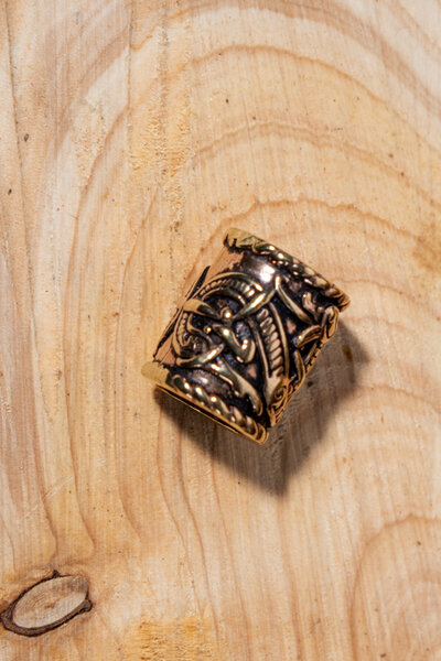 Viking beard bead with dragon motif