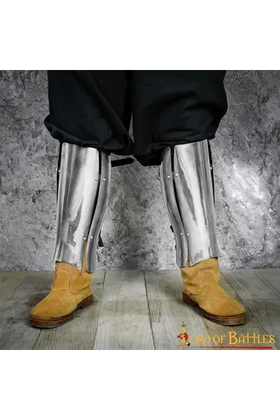 15th century greaves