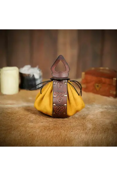 Celtic pouch Tara