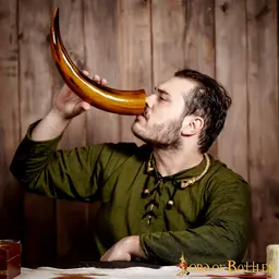 Magic drinking horn