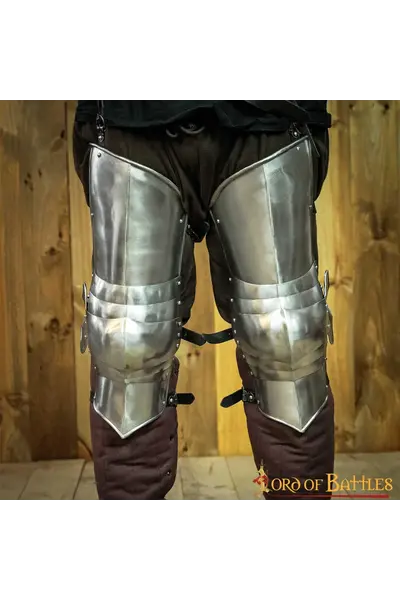15th century upper leg armor