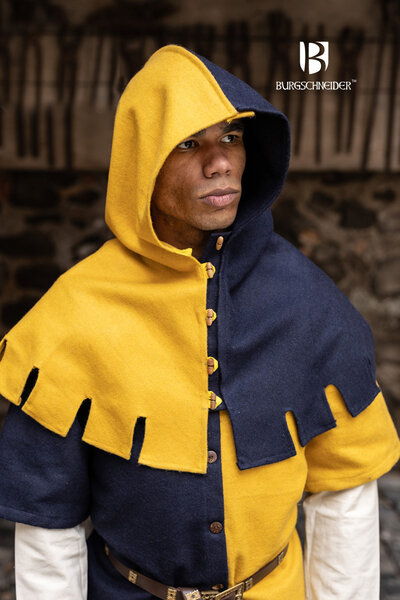Cowl Dangereuse, left, blue