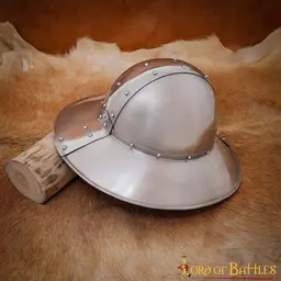 Medieval kettle hat Crispin