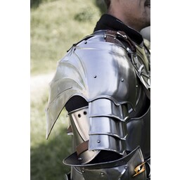 Gothic gorget & pauldrons
