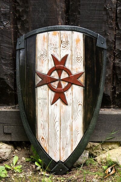 LARP kite shield Knight Templar