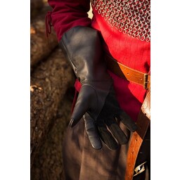 Leather medieval gloves, black