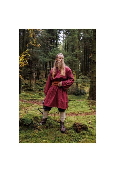 Celtic tunic Finn red
