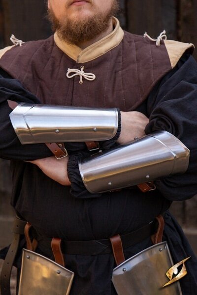 Scout medieval vambraces polished