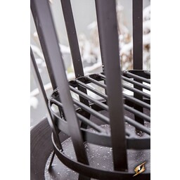 Brazier with metal tray