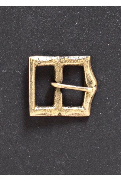 12th century buckle