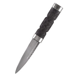 Black sgian dubh