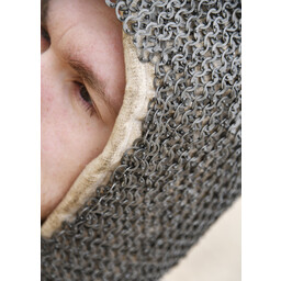 Coif with square neckline, flat rings - round rivets, 8 mm