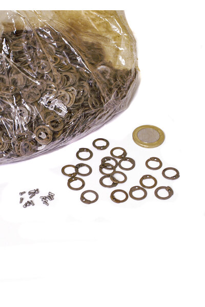 1 kg flat chainmail rings with round rivets, 8 mm