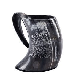 Horn cup, dragon