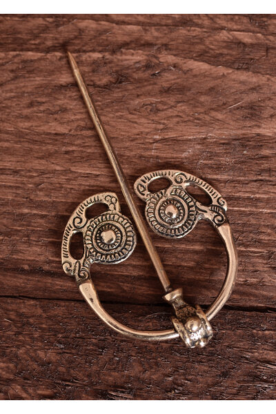 Goldsborough fibula brass