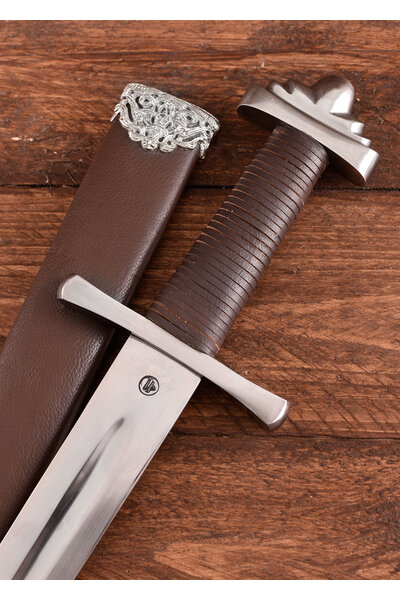 Viking sword Chertsey