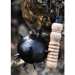 Flail with short handle