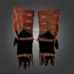 Leather leg pieces 14th century