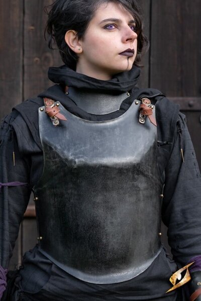 Renegade women's armor, cuirass