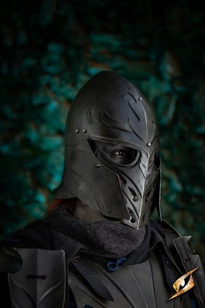 Dark elven Eventide helmet